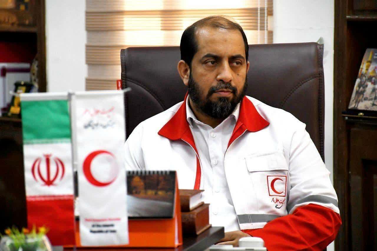 فداکاری بی‌منت امدادگران هلال‌احمر در خط مقدم بحران